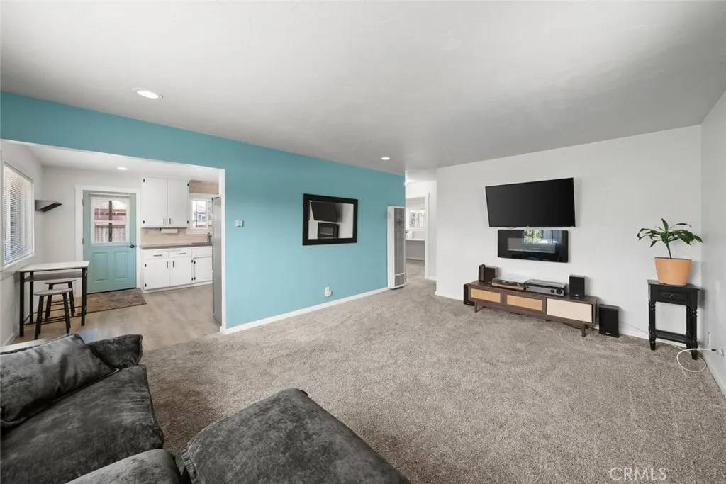 Los Osos, CA 93402,870 El Moro Avenue