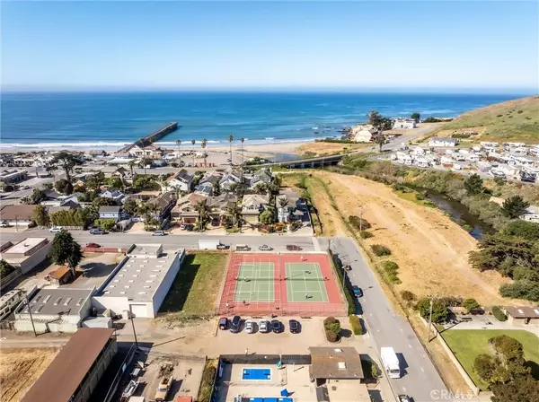 Cayucos, CA 93430,0 Ash