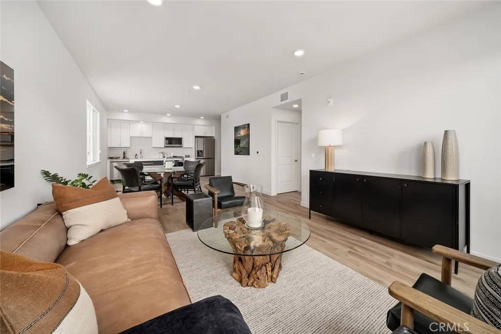San Luis Obispo, CA 93401,2475 Victoria Ave #206