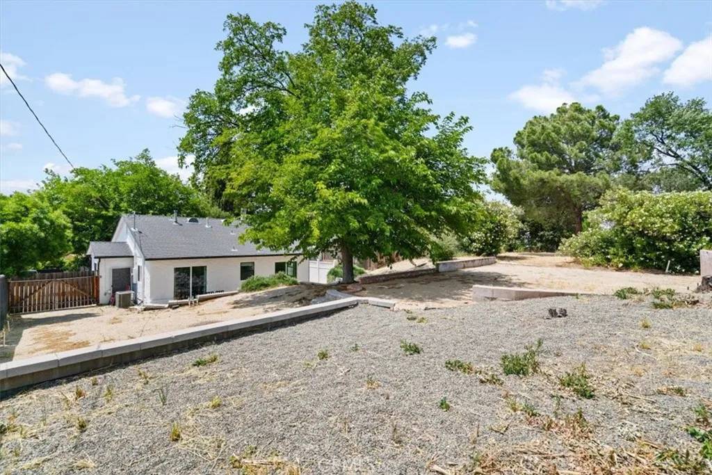 Paso Robles, CA 93446,103 Capitol Hill Drive