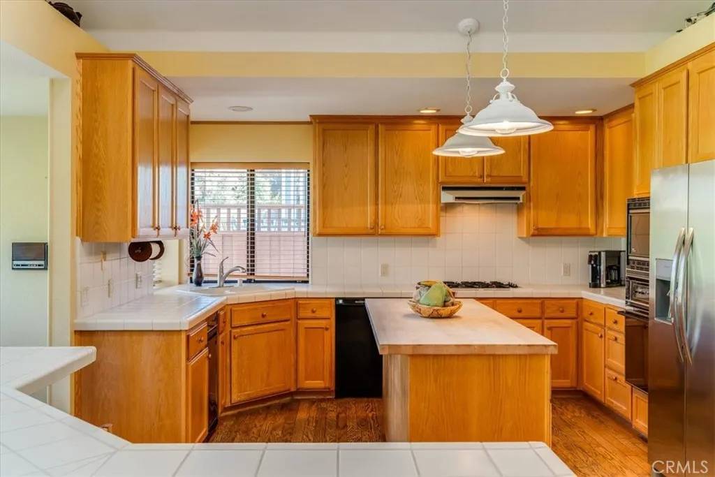 San Luis Obispo, CA 93401,5619 Tamarisk Way