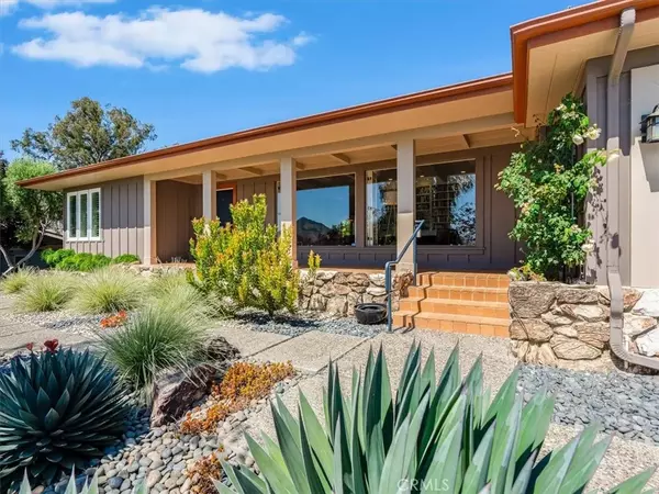 2036 Skylark Lane, San Luis Obispo, CA 93401