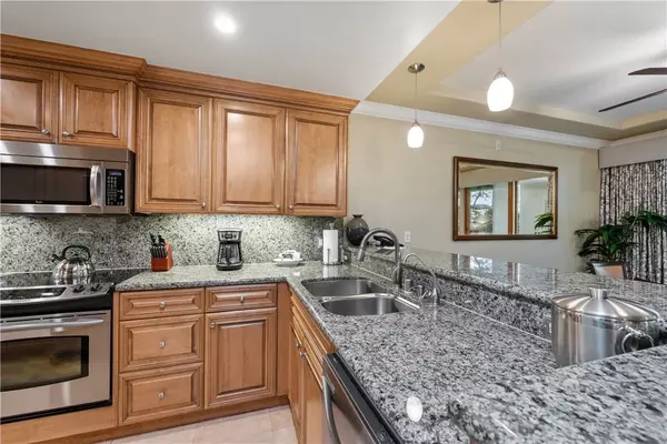 Pismo Beach, CA 93449,2727 Shell Beach Road #219