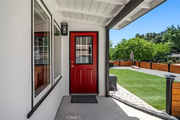 Paso Robles, CA 93446,19 12th Street