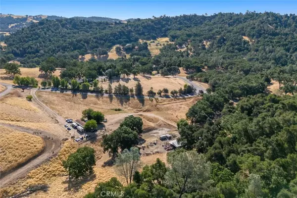 Paso Robles, CA 93446,7855 Running Deer Road