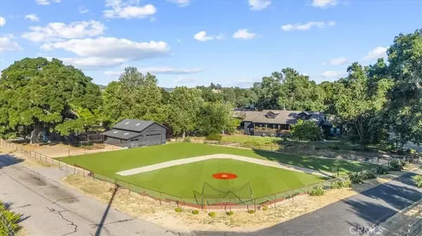 9240 Santa Margarita Road, Atascadero, CA 93422