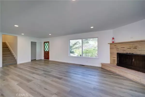 Cambria, CA 93428,1550 Main St