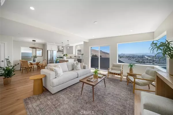 Morro Bay, CA 93442,548 Blanca Street