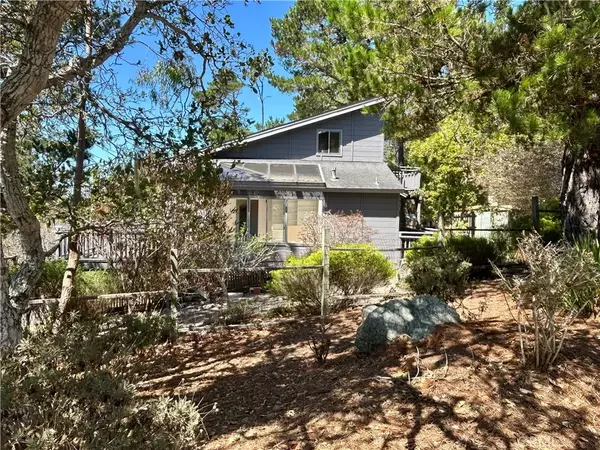 1401 Nault Avenue, Cambria, CA 93428