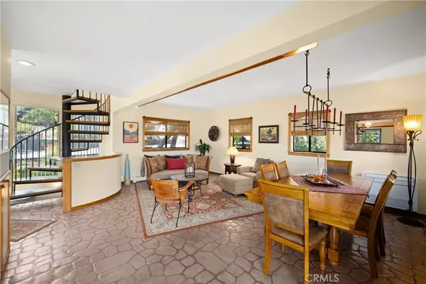 Atascadero, CA 93422,9055 Junipero Avenue