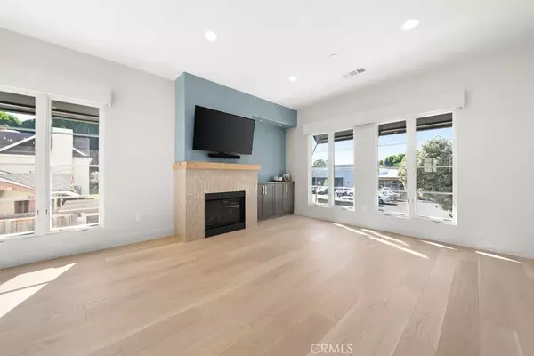 San Luis Obispo, CA 93401,1214 Carmel Street