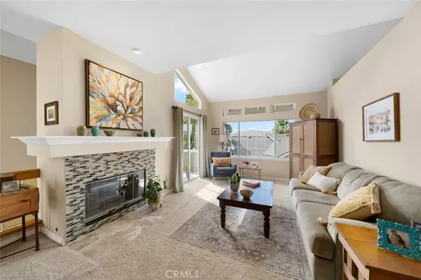 San Luis Obispo, CA 93401,1079 Pauline