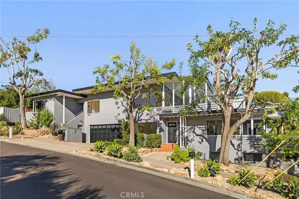 1418 Alta Vista, Santa Barbara, CA 93103