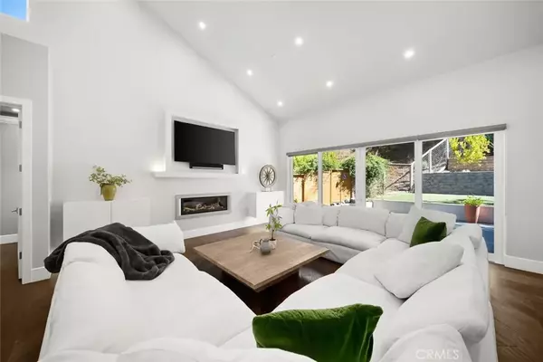 San Luis Obispo, CA 93401,2207 San Luis Drive