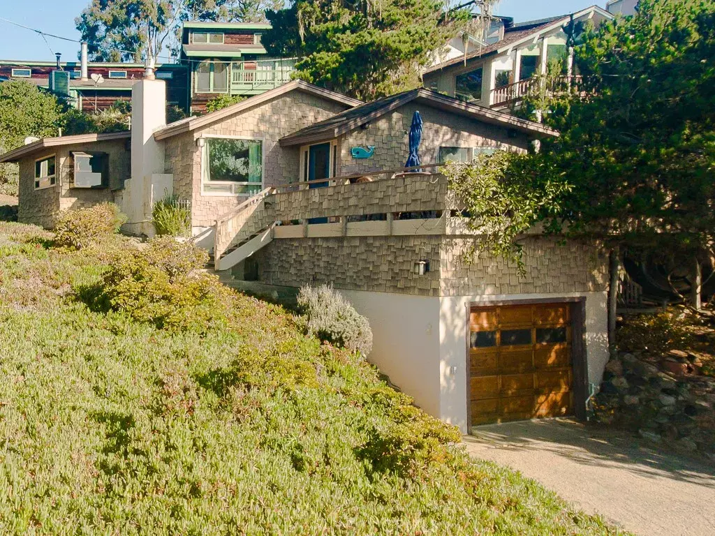 Cambria, CA 93428,585 Canterbury