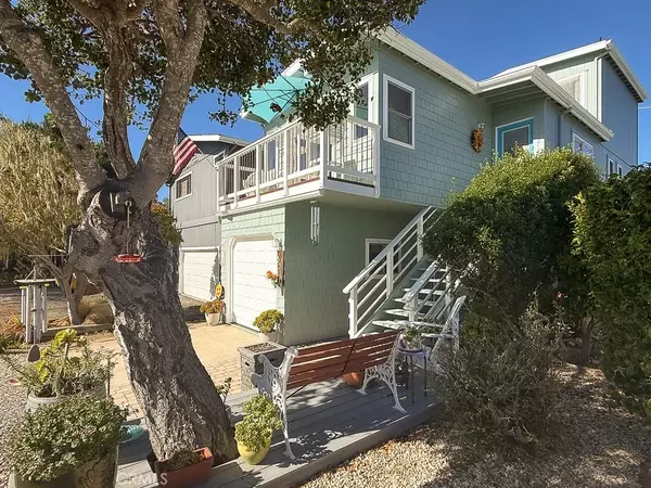Cambria, CA 93428,551 Leighton Street