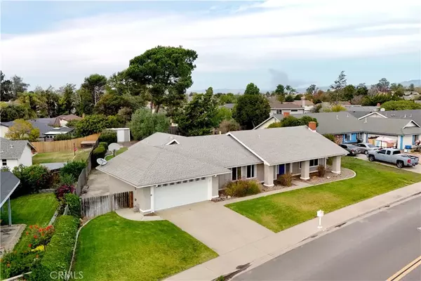 1401 Oak Knoll Drive, Santa Maria, CA 93455