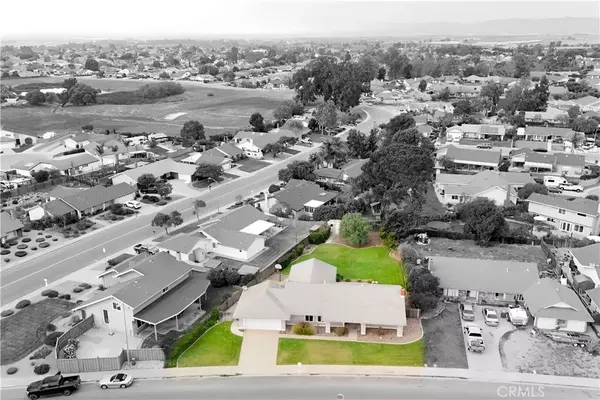 Santa Maria, CA 93455,1401 Oak Knoll Drive