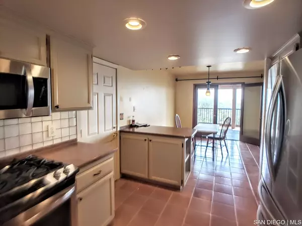 La Mesa, CA 91941,4349 Valle DR