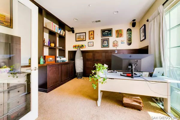 San Marcos, CA 92078,2452 Longstaff CT