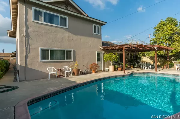 Brea, CA 92821,252 Saint Crispen AVE