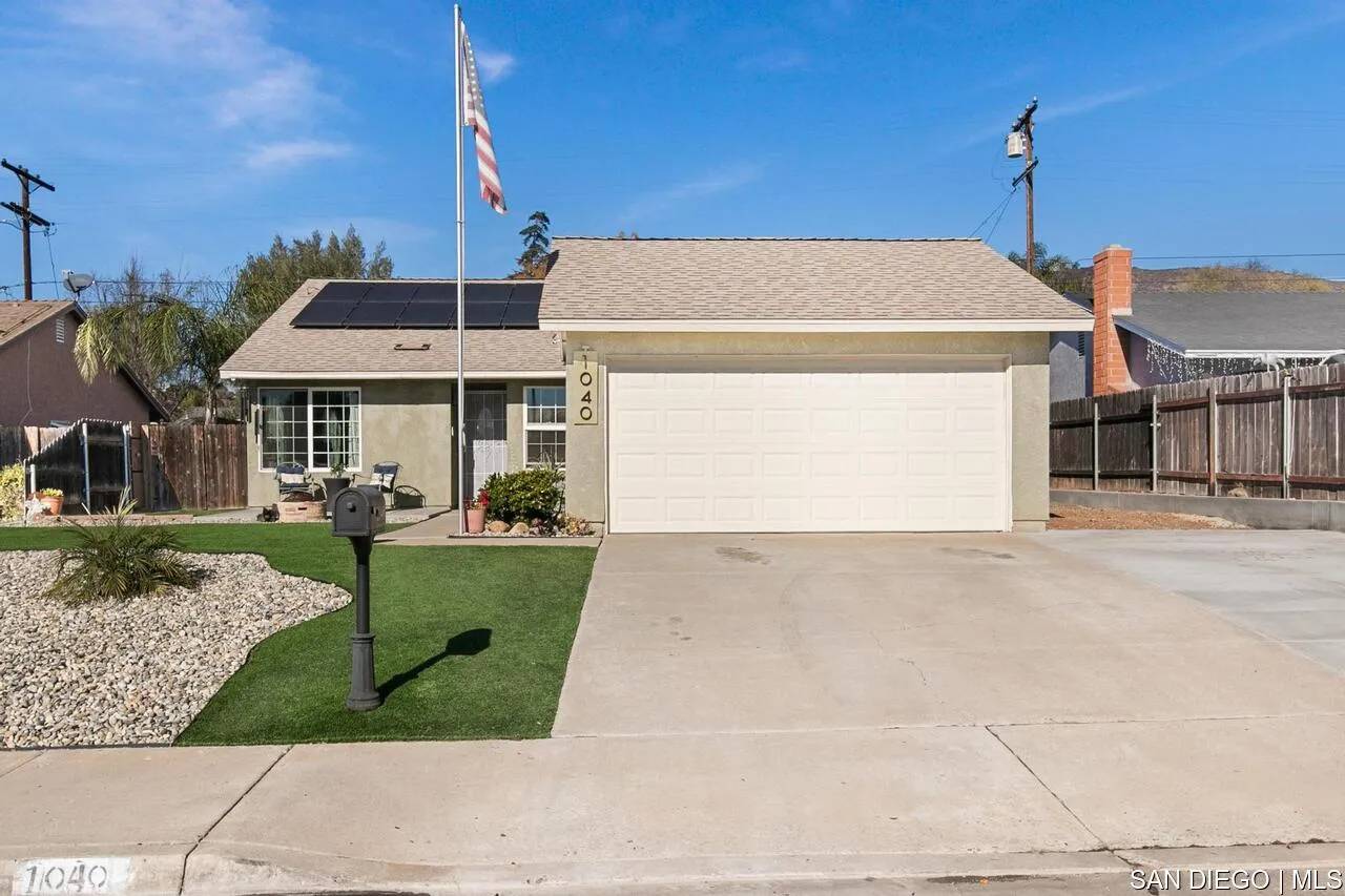 1040 Cajon Greens DR, El Cajon, CA 92021