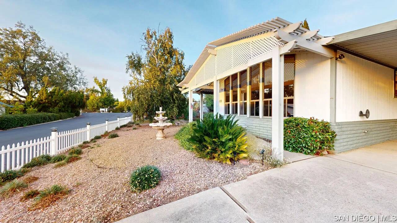 18218 Paradise Mountain Rd #195, Valley Center, CA 92082