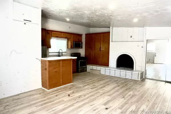 1704 Westinghouse (Studio) ST, San Diego, CA 92111