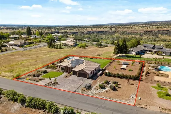 Chico, CA 95928,57 Lava Rock Drive