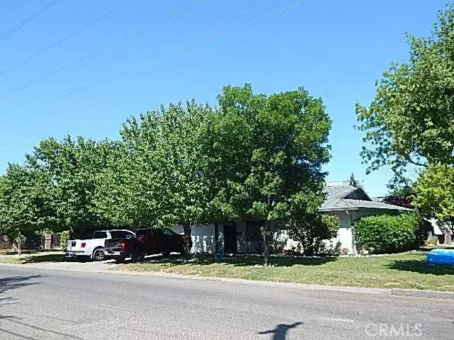 Corning, CA 96021,663 Houghton Avenue