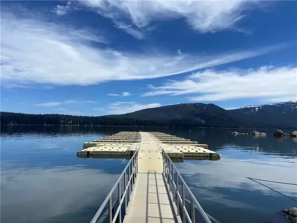 Lake Almanor, CA 96137,61 Lakeside Drive