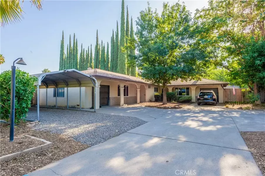 17 Santos Way, Chico, CA 95973