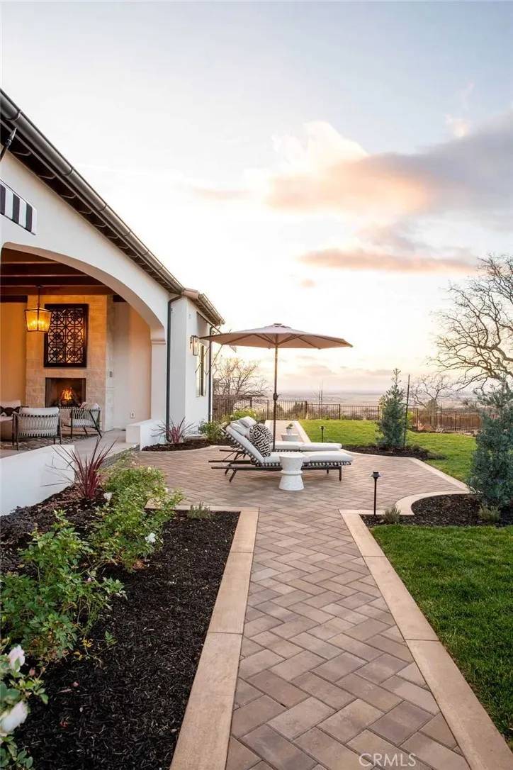 Chico, CA 95928,7 Pinnacle Heights Court