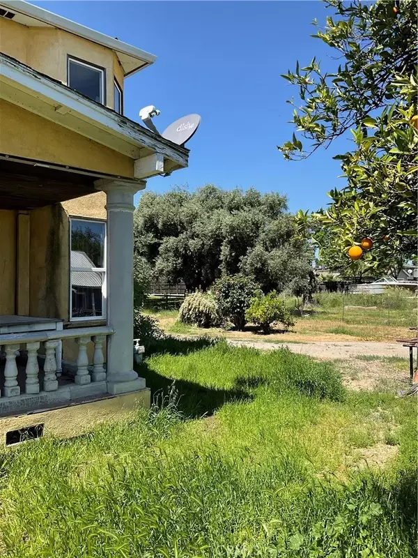 Corning, CA 96021,1134 4TH AVE