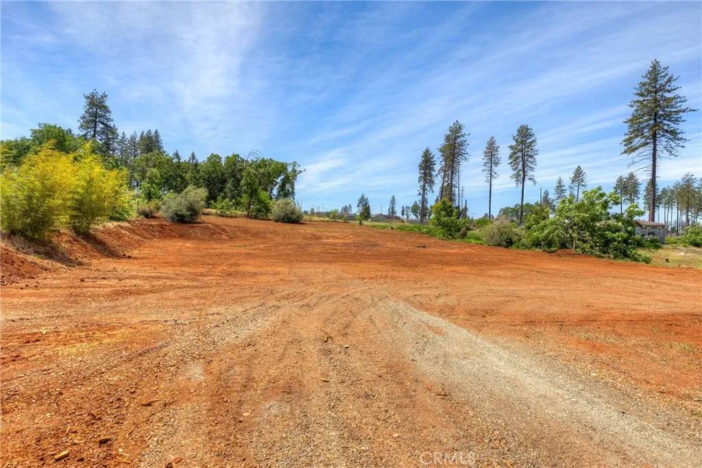 Paradise, CA 95969,884 Waggoner