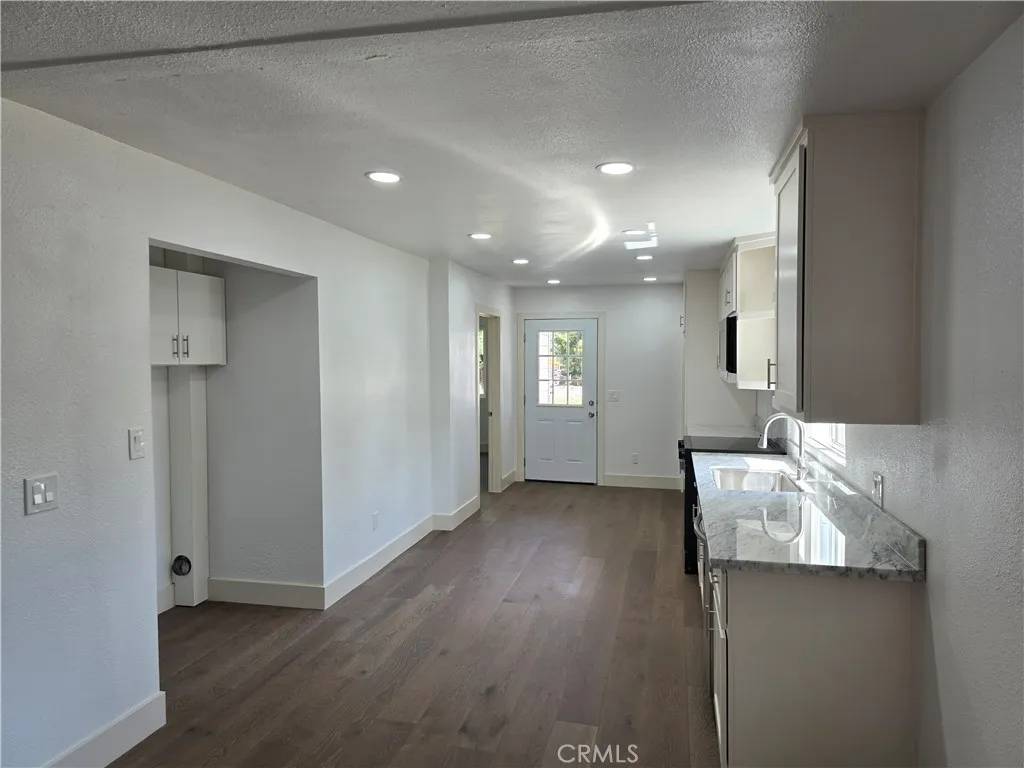Los Molinos, CA 96055,25162 N. CENTER