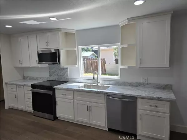 Los Molinos, CA 96055,25162 N. CENTER