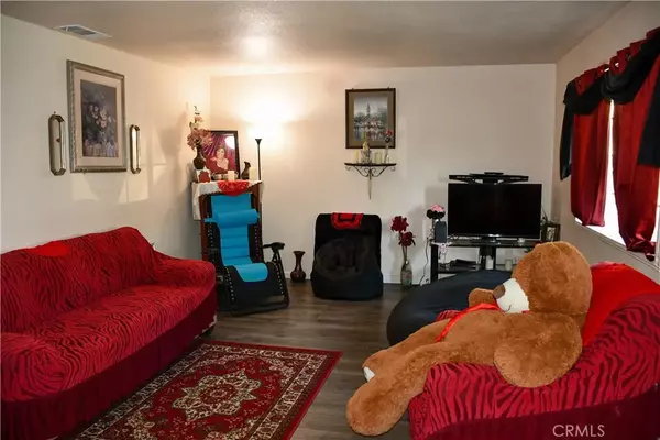 Corning, CA 96021,2098 North Street