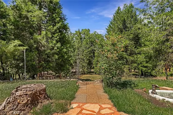 Oroville, CA 95965,5048 Big Bend Road