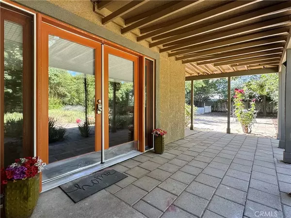 Chico, CA 95926,8 Geneva Lane