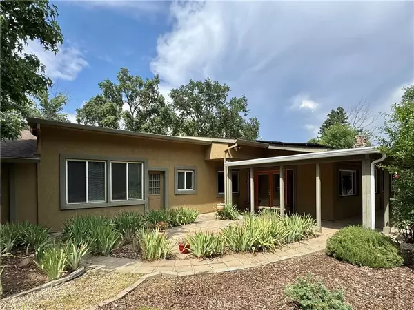 Chico, CA 95926,8 Geneva Lane