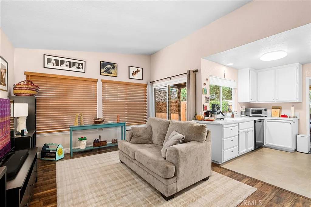 Chico, CA 95928,11 Tilden Lane
