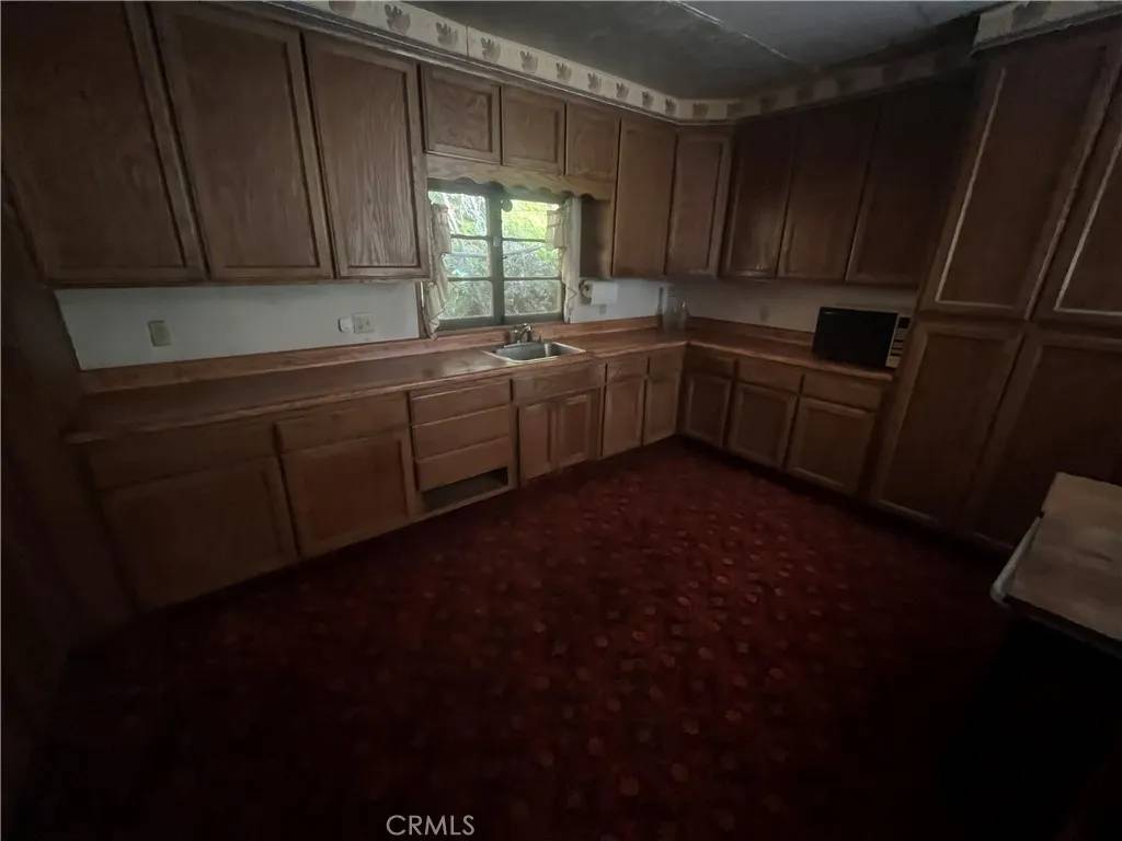 Oroville, CA 95966,24 Broken Springs Road