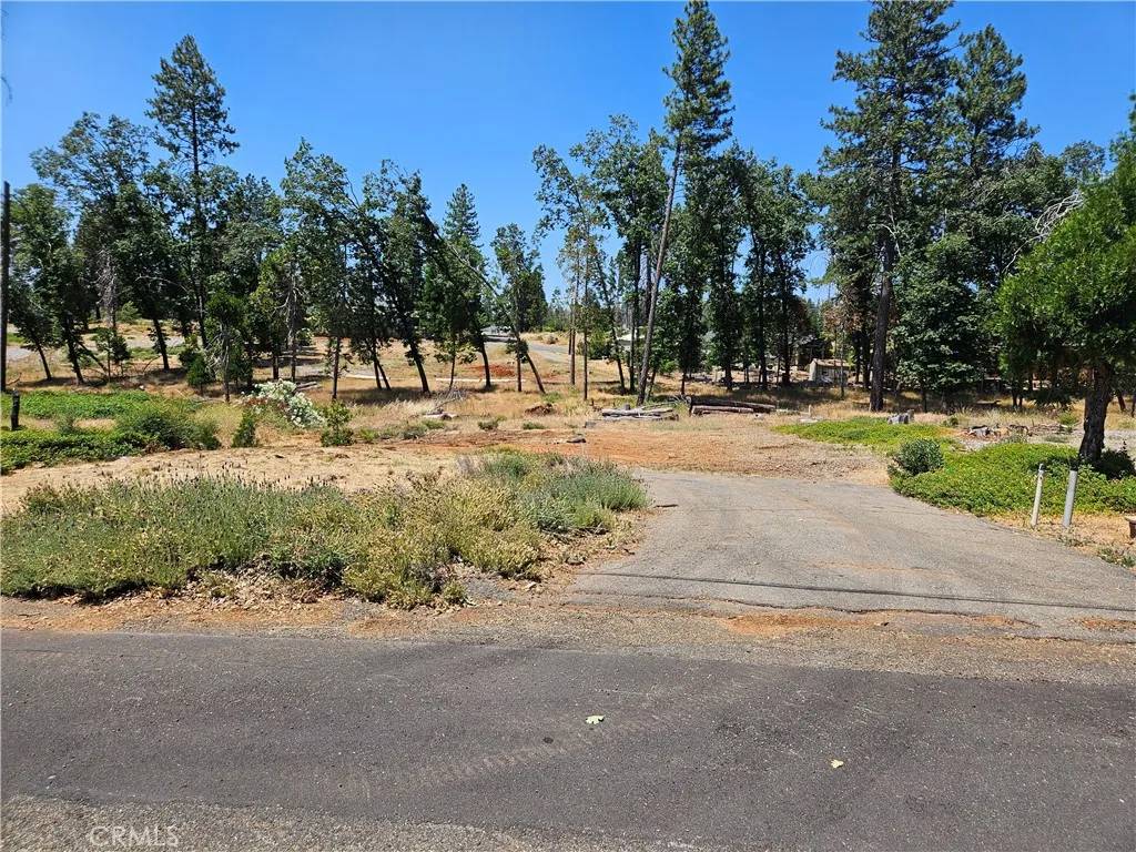 13581 Wichita, Magalia, CA 95954