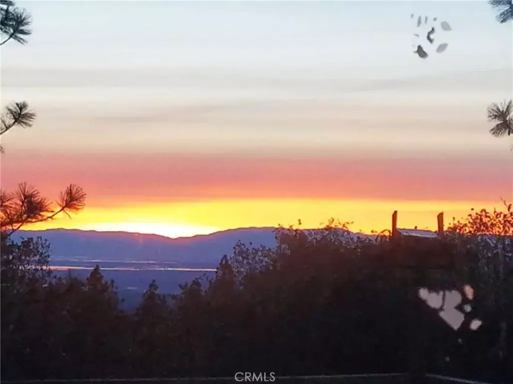 Oroville, CA 95965,3512 Skycrest