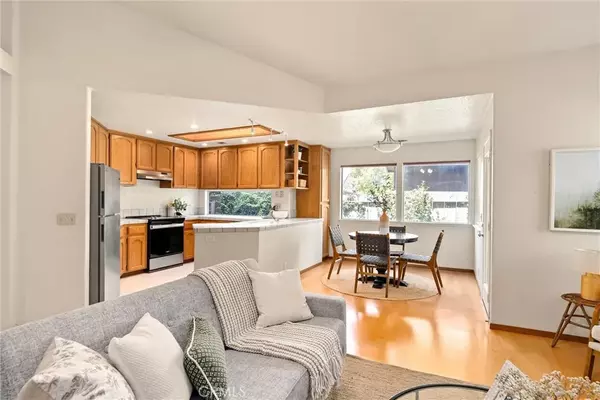 Chico, CA 95926,16 Dahlia Way