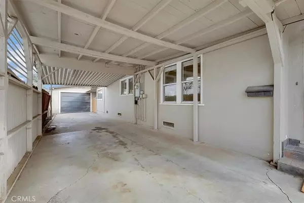 Yuba City, CA 95991,733 Olive St