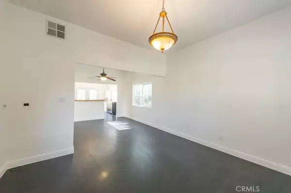 Corning, CA 96021,1537 4th Avenue