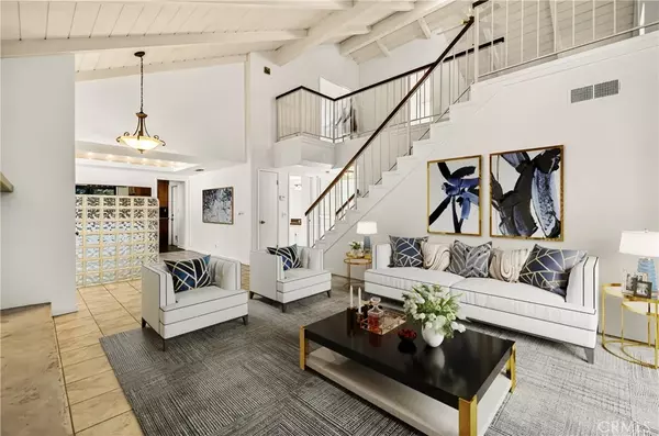 Chico, CA 95926,2413 Holly