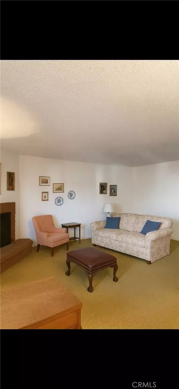 Daly City, CA 94015,130 Marbly ave.